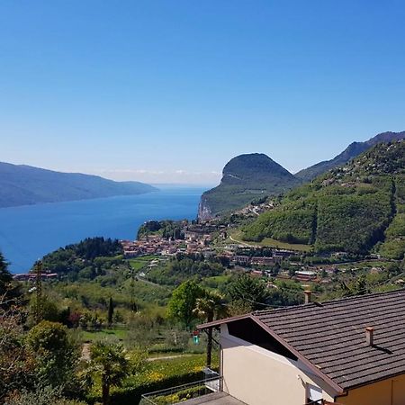 Casa Palanca 2 Balcony Lake View By Garda Domus Mea Tremosine Екстериор снимка