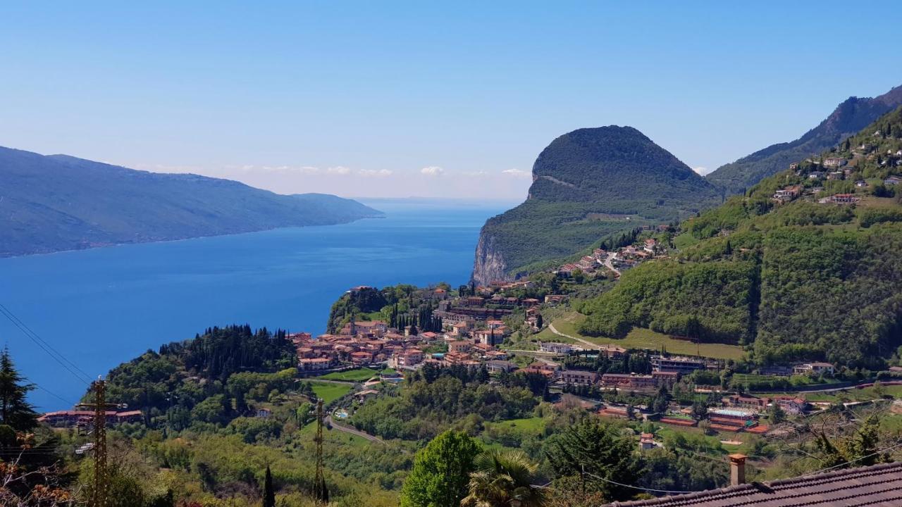 Casa Palanca 2 Balcony Lake View By Garda Domus Mea Tremosine Екстериор снимка